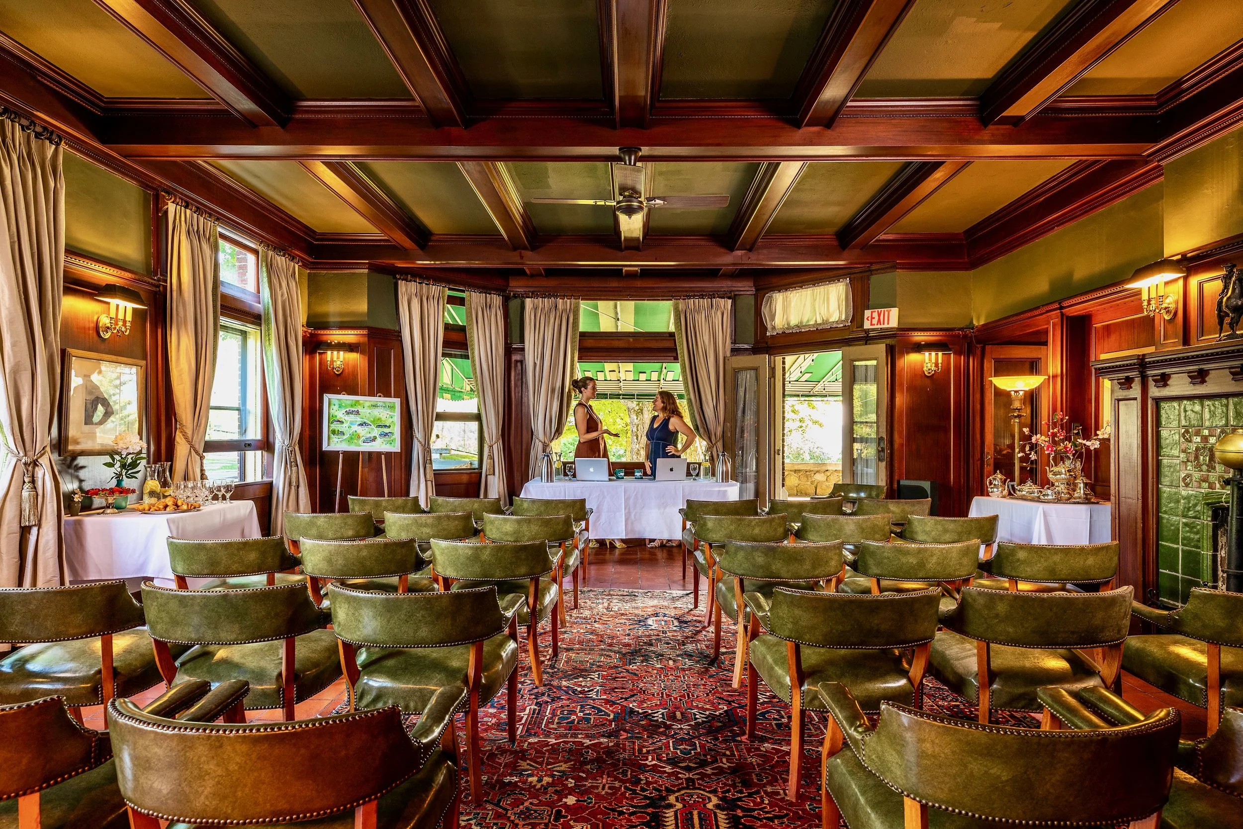 Chairs_facing_head_table_MS_The_Wilburton